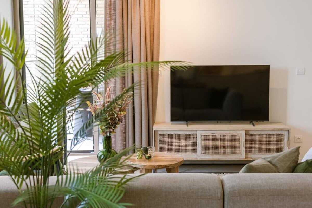 Huswell - Beautiful & Warm With Terrace In Apartamento Ostende